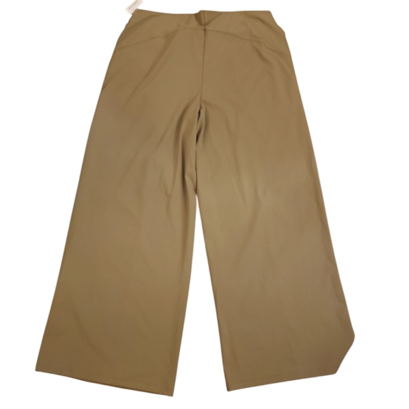 NWT Old Navy power soft wide leg stretch pants - Picture 3 of 3